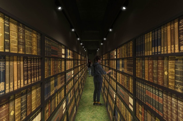 【FLOBA】マンガはなんと1万冊以上！