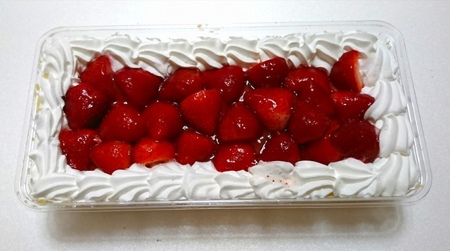 コストコ ストロベリースコップケーキ　約1.5kg　1498円