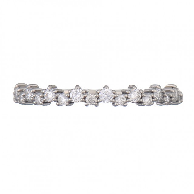 ディズニーストア/ハーフエタニティ　©Disney