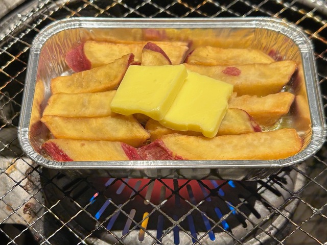 【牛角】蜜おさつバター。ロースターで焼くだけでかなりうまい。でも、これをアレンジする食べ方があるという