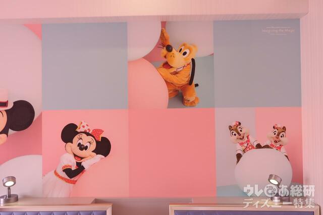 東京ディズニーセレブレーションホテル　ウィッシュB イマジニング・ザ・マジック “10イヤーズ・オブ・ドリームス＆マジック”ルーム