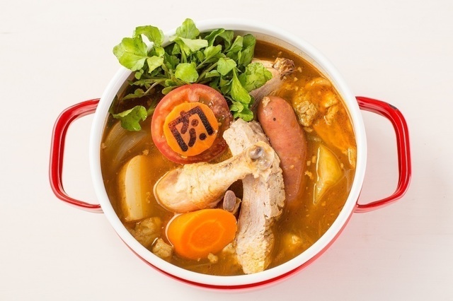 『CNN カレー肉鍋』