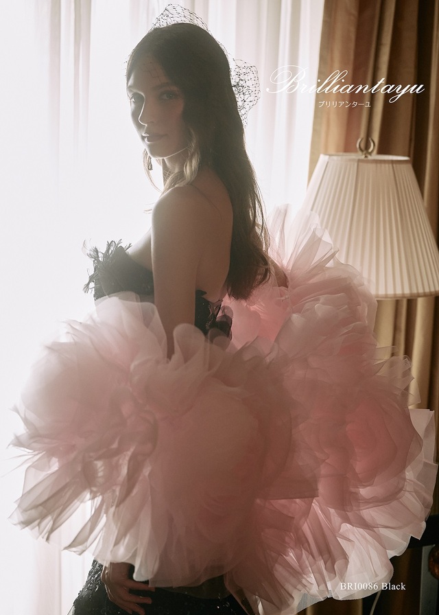 クラウディア｜「Brilliantayu （ブリリアンターユ）」新作ウェディングドレス｜BRI-0086_Black