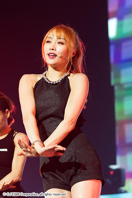 ニコル　『KCON 2016 Japan』4月9日＠幕張メッセ国際展示ホール7,8ホール