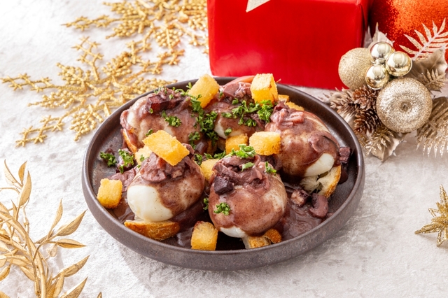 「ウフ・アン・ムーレット」＜期間：2025年11月6日～12月25日＞【【ヒルトン名古屋】ホリデーシーズンの食の旅が楽しめるランチ＆ディナービュッフェ「ワールド・クリスマス・ビュッフェ ～五感を満たす美食の旅～」開催】