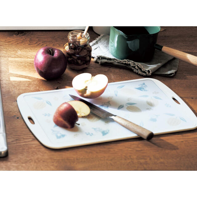 リバーシブルまな板 「ムーミン」｜￥1,980 （税込）