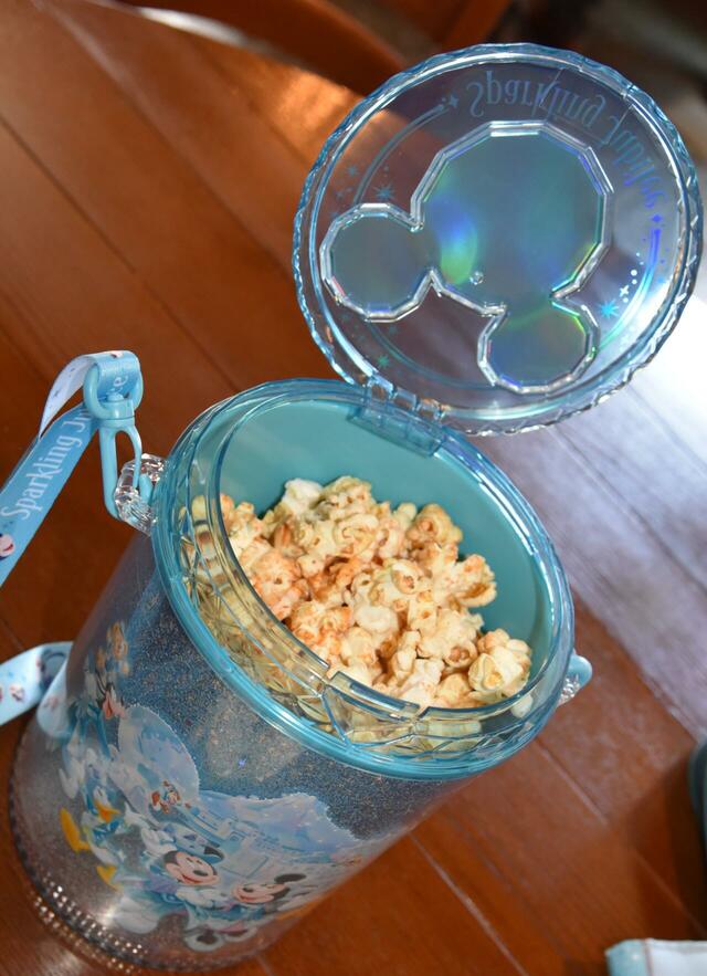 ポップコーン、バケット付き