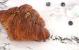 トリュフの香りがする贅沢なクロワッサン