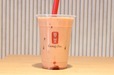 【ゴンチャ 原宿神宮前店】「ストロベリーアールグレイ ミルクティー」（ICED）S 520円 M 570円 L 660円