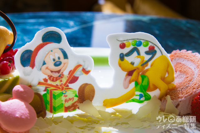 “クリスマス・ファンタジー”アフタヌーンティーセット｜東京ディズニーランドホテル「ドリーマーズ・ラウンジ」