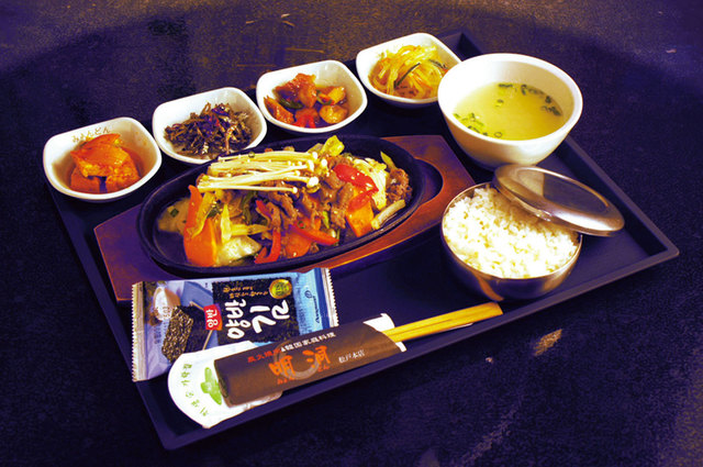 みょんどん 松戸本店　プルコギ炒め定食 990円