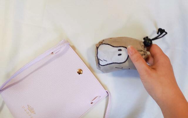 【SNOOPY（スヌーピー）エコバッグ ふせ】ミニサイズのバッグにも収納できちゃう！