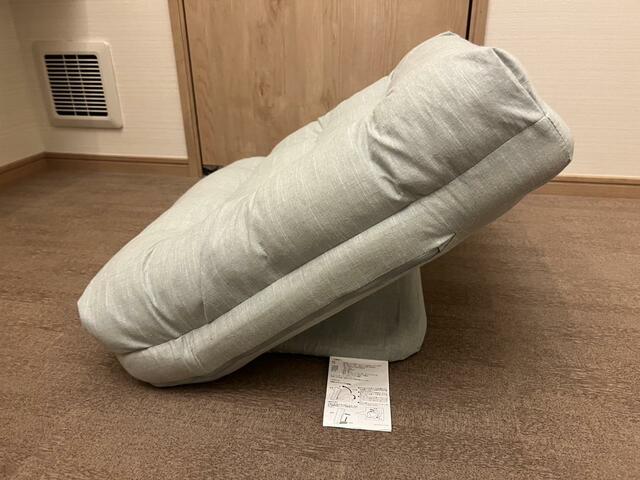 【カインズ　座布団にもなる背もたれイス】リクライニング7段階