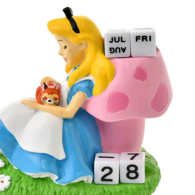 アリス&ダイナ フィギュアカレンダー 2023 CALENDARS & ORGANIZERS 3,300円