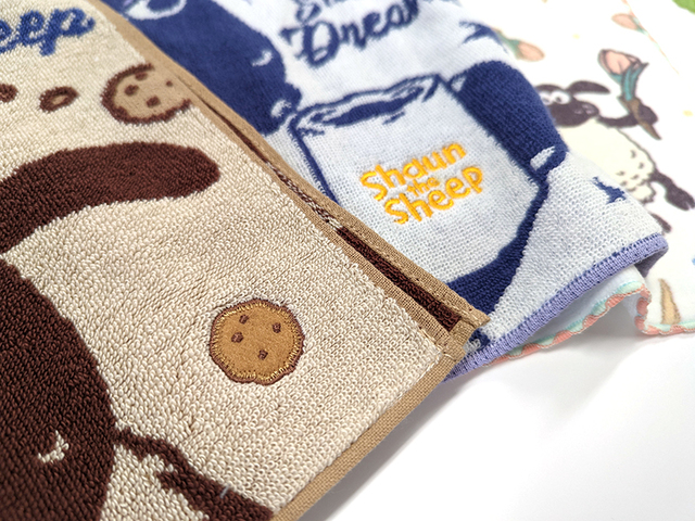【ひつじのショーン】ハンカチタオル　550円（税込）