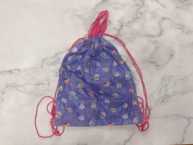 【ねーねー 2024年12・1月号付録】ポップでキュートなちいかわの総柄ナップサック！