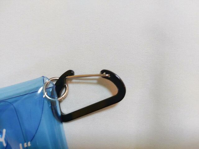 バッグなどに取り付けられるフックつき【デコホーム商品】クリアマルチケース SS（スヌーピー JC02）価格：699円