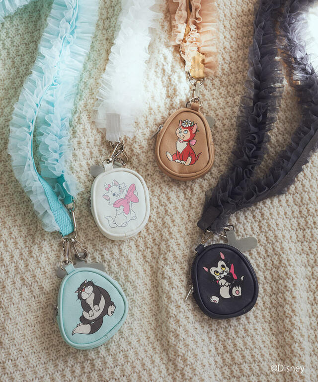 チュールフリルスマホショルダー 3,499円|ディズニー キャッツ コレクション|earth music&ecology