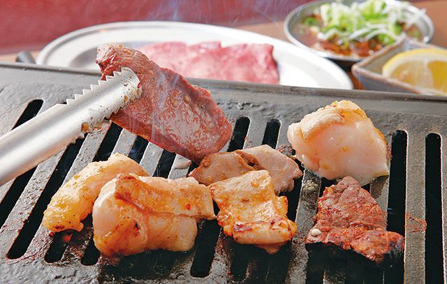 関西ホルモンの名店11／ぎんちょう（西宮）　ホルモン盛り合わせ 小1000円 中2000円 大3000円