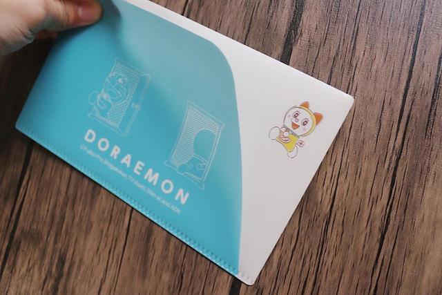 ドラえもん マルチケース