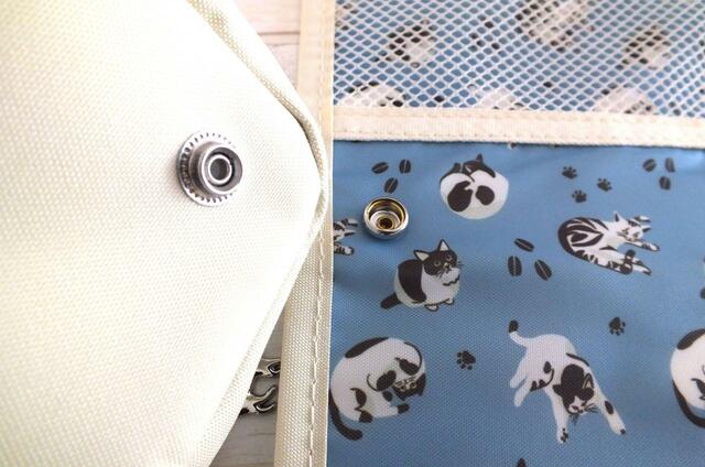 【カルディ 吊るせるマルチポーチ】ポーチはスナップボタンで取り外し可能