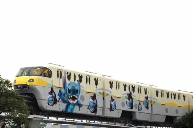 TDR】スティッチデザインのモノレールが登場! キャラごとの発見難易度