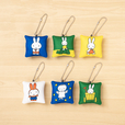 「クッションキーホルダー(全6種)　」＜税込各990円＞【「miffy café tokyo」に新メニューが仲間入り】