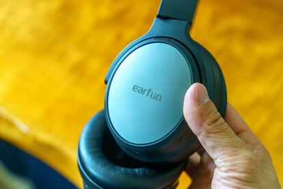 1万円で買える高性能ヘッドホン「Earfun Tune Pro」がすごい。本当に