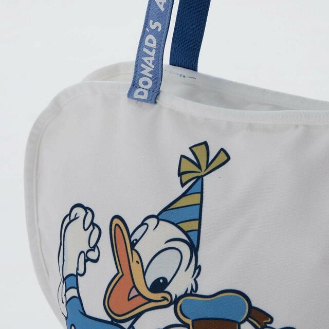 【90周年記念グッズ第2弾】 プリントビッグトートバッグ「ドナルドダック」｜￥3,990 （税込）