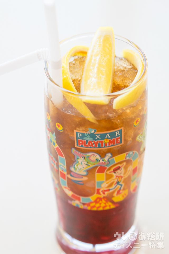 “ピクサー・プレイタイム” スペシャルノンアルコールカクテル コレクタブルグラス付き 1,860円