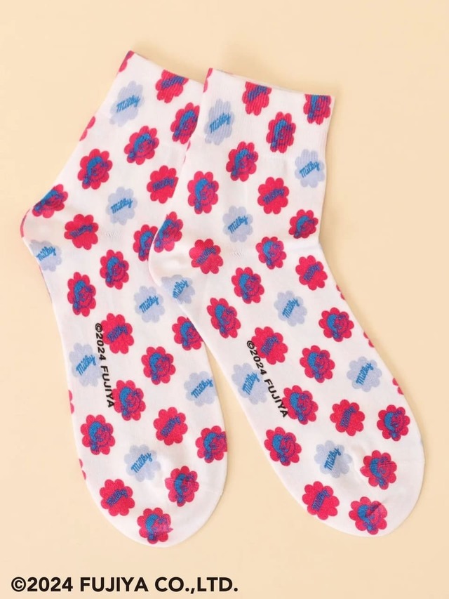 「MILKY包み紙プリントソックス」￥2,750（税込）