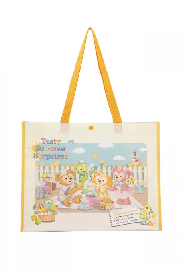 ショッピングバッグ 770円｜サイズ：高さ約35×幅約45×マチ約14cm｜ダッフィー＆フレンズのテイスティ・サマー・サプライズ
