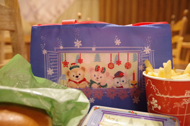 スーベニアランチトートの裏側