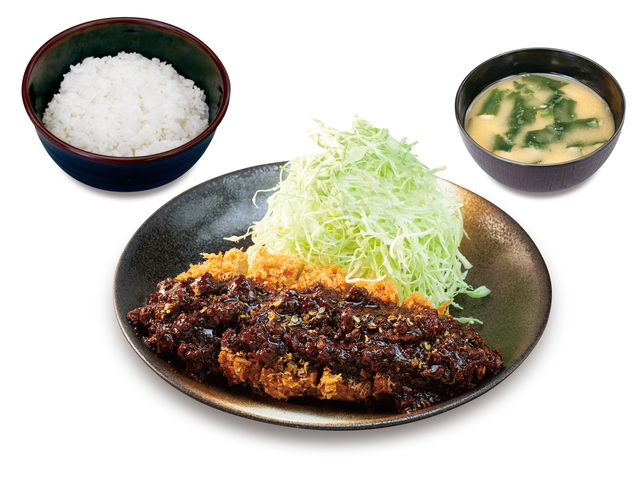 「麻婆ロースかつ定食」