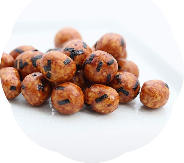 「楽豆屋/冨士屋製菓本舗」がつくる元祖豆菓子「雀の玉子」