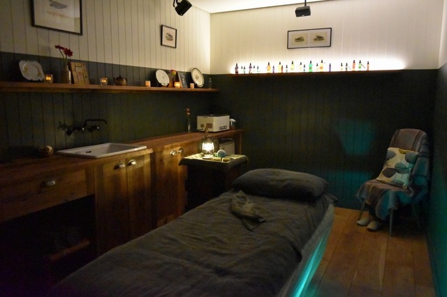 ザ　グッド　アワー