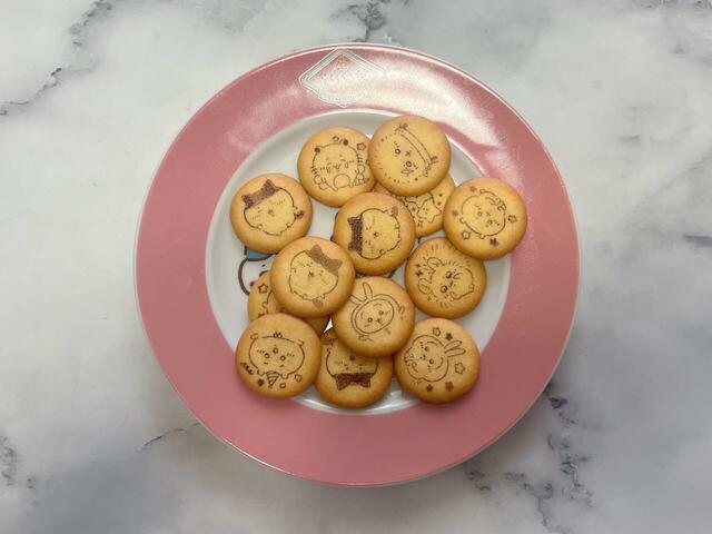 1袋に13枚のビスケット入り