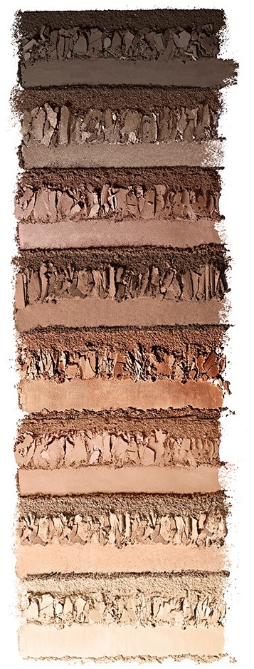 『レブロン カラーステイ ルックスブック パレット』900 オリジナル（ヌードベージュ系）