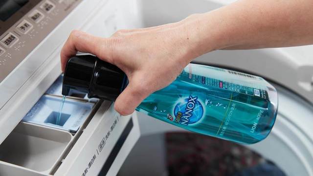 プッシュボトル