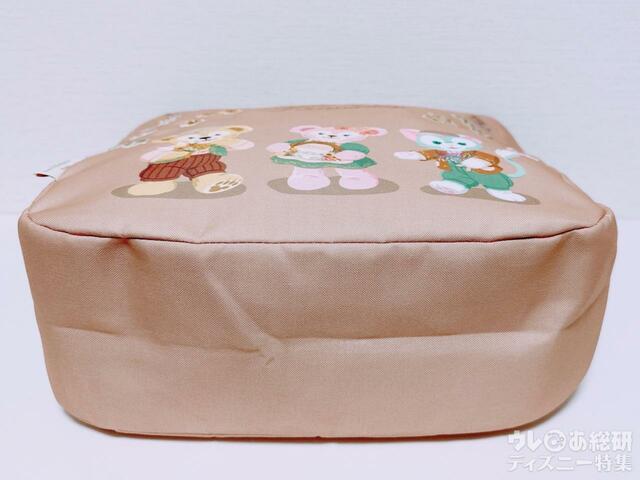 角がまぁるい底。マチもたっぷり! 