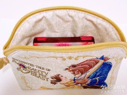 美女と野獣 まとめ売り　ランチケース　ポーチ　パスケース　スナックケース2種 美女と野獣 まとめ売り ランチケース ポーチ パスケース