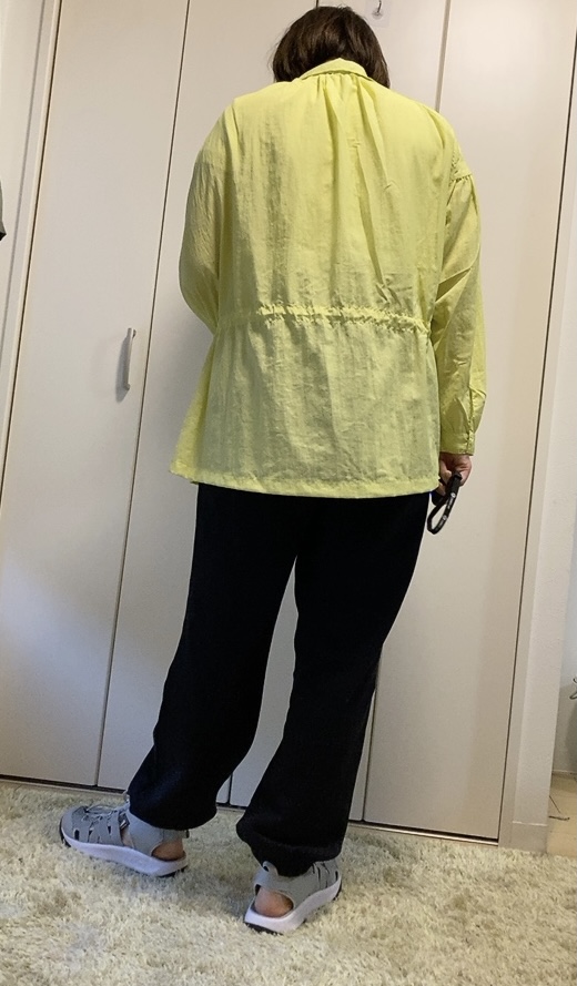 【ワークマン 撥水ギャザージャケット】フードは取り外すこともできます。スナップタイプで着脱簡単！