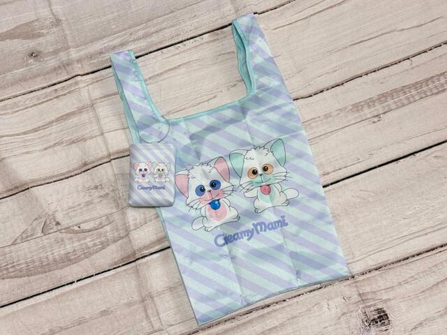 ポーチはワイヤーリング付きなので、なくさないようにエコバッグにつけられるのがGood！