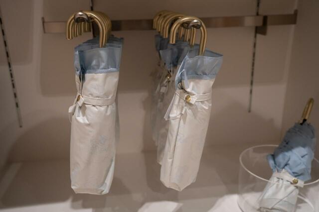 【Wpc.】ふしぎの国のアリス 日傘 折りたたみ式 晴雨兼用 ALICE SWEET GARDEN 4,700円