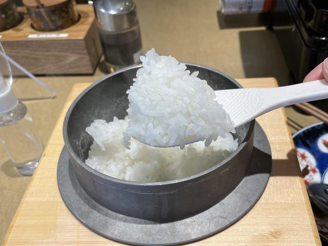 【釜元はん米衛中目黒店】〈定食以上、割烹未満〉のご飯。粒が立っていた