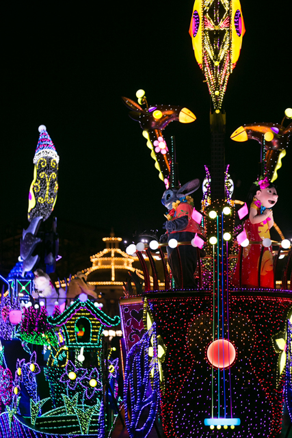 ザ・サン(3)|新「東京ディズニーランド・エレクトリカルパレード・ドリームライツ」(2015年7月リニューアル)撮影 / YOSHI