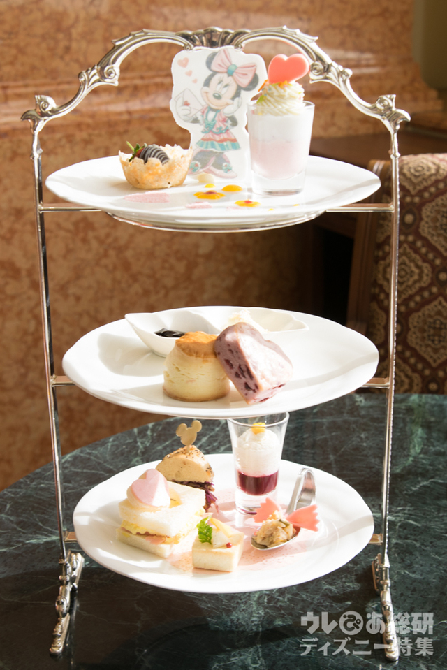 “ミニーのプレシャスモーメント・ウィズ・ユー”アフタヌーンティーセット 3,800円｜東京ディズニーランドホテル「ドリーマーズ・ラウンジ」