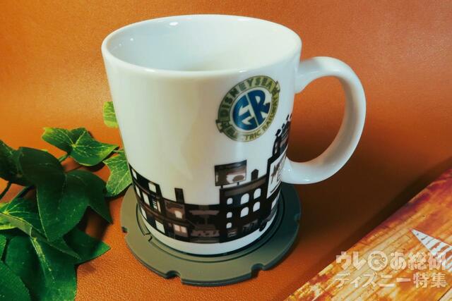 東京ディズニーシー22周年 マグ＆コースター　2,900円サイズ：（マグカップ）直径約8×高さ約9cm（コースター）直径約10cm