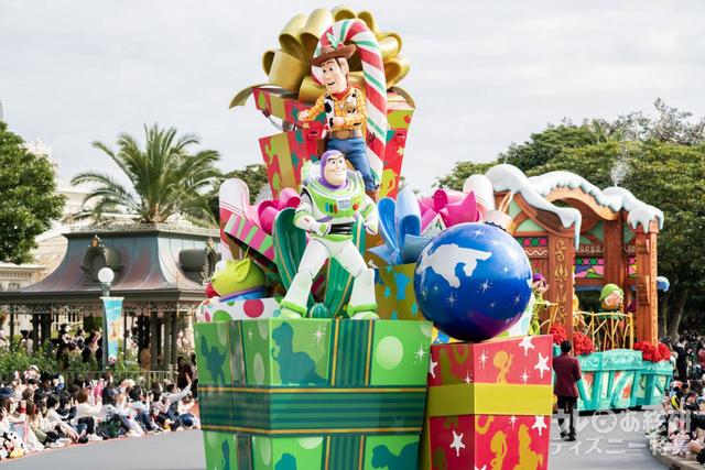 東京ディズニーランド「ディズニー・クリスマス・ ストーリーズ」 