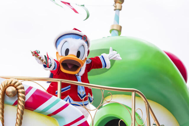 2024年11月14日 「ディズニー・クリスマス」プレスプレビュー/東京ディズニーランド/ディズニー・クリスマス・ストーリーズ“フォンド・フェアウェル”の模様